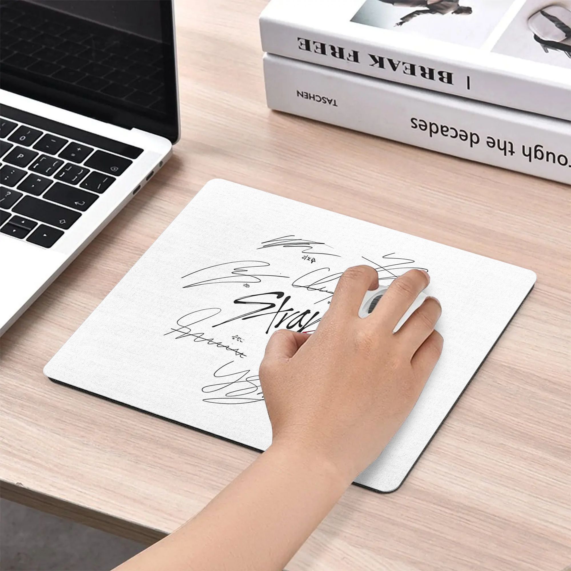 Rozszerzona podkładka pod klaw – Home Office Layout recenzja i cena
